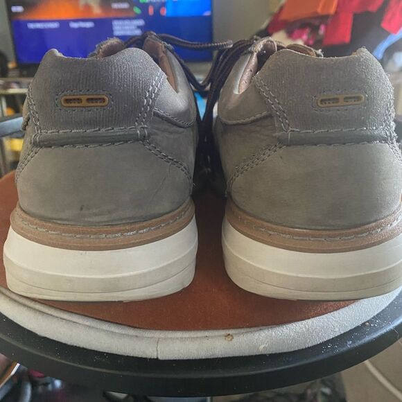 Clarks Men's size US 10 Wide Gray Casual Shoes with Ecco insoles - Picture 3 of 11